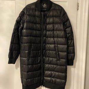 Aritzia TNA Glenmore Puffer Jacket